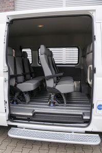 Behindertengerechter Mogeok Maxis Elektrofahrzeuge, Passivfahrerumbau Smart Seats, Trittstufe, Lift, Sodermanns
