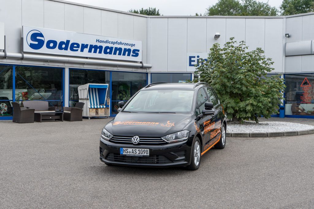 Behindertengerechter Volkswagen Golf Sportsvan, Behinderung, Sodermanns