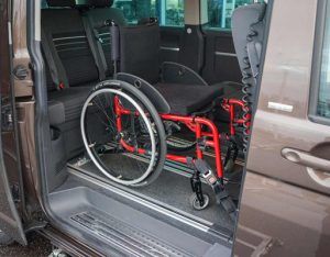 Behindertengerechter Volkswagen T5 2.0 TDI Gebrauchtwagen, Beifahrerumbau, Sodermanns